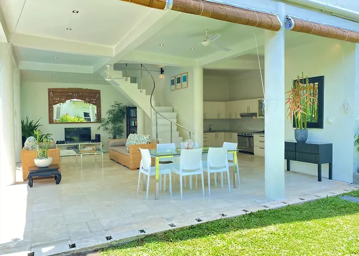 Fabulous Modern 3 Br. In Large Pool فيلة سمينياك