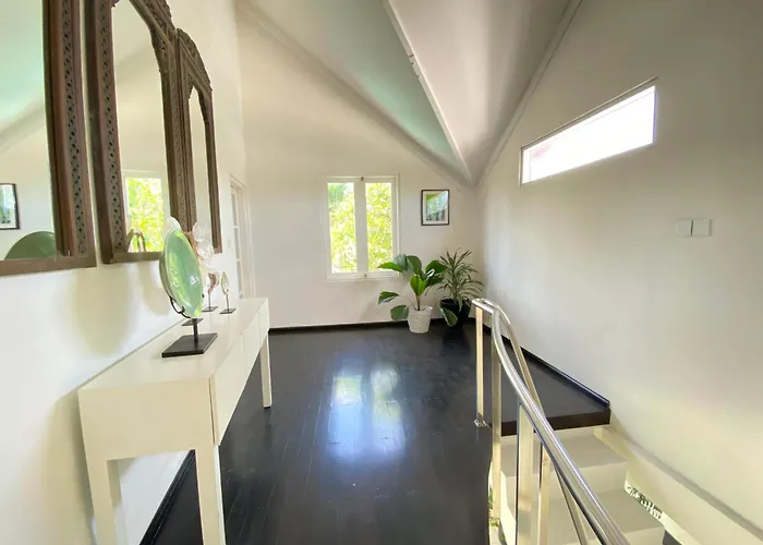 Fabulous Modern 3 Br. In Large Pool فيلة