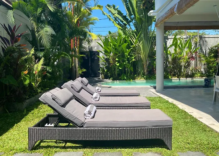 Fabulous Modern 3 Br. In Large Pool * سمينياك